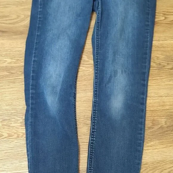 Women's Blue Jeans - Picture 6 of 8
